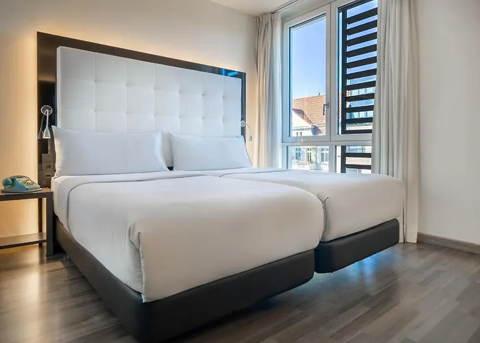 Отель Innside By Melia Berlin Mitte 4*