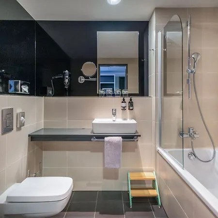 Hotel Innside By Meliá Mitte 4*